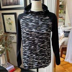 Nike Women’s Therma Fit Pullover‎ Hoodie